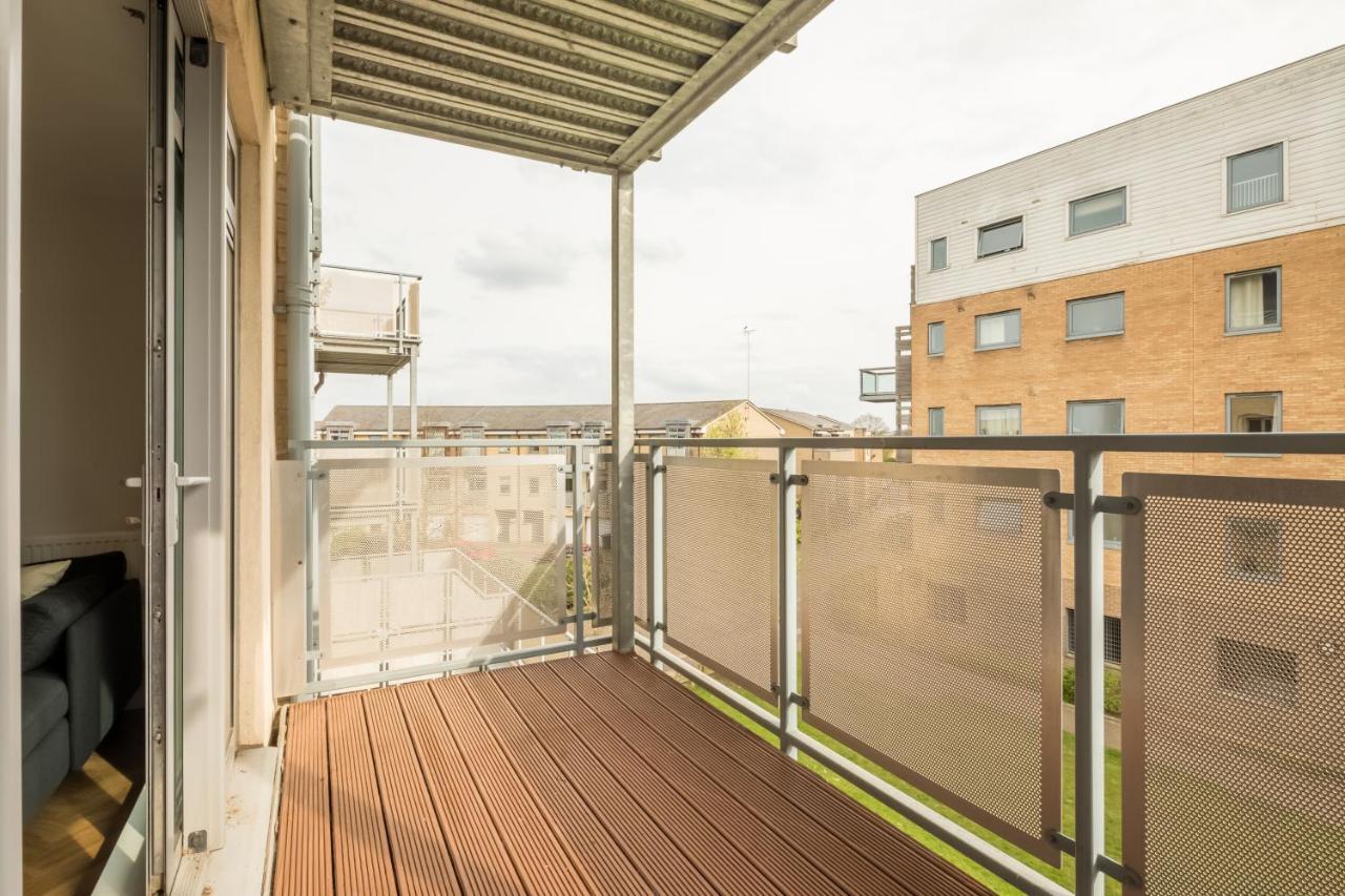 Executive 2Br Apartment Next To Station + Parking CBG Eksteriør billede