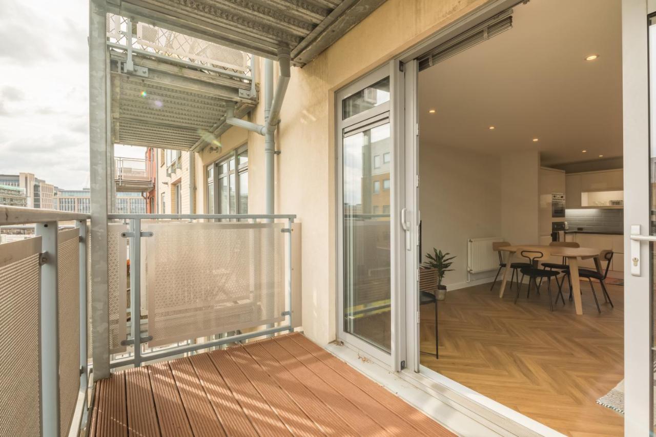 Executive 2Br Apartment Next To Station + Parking CBG Eksteriør billede