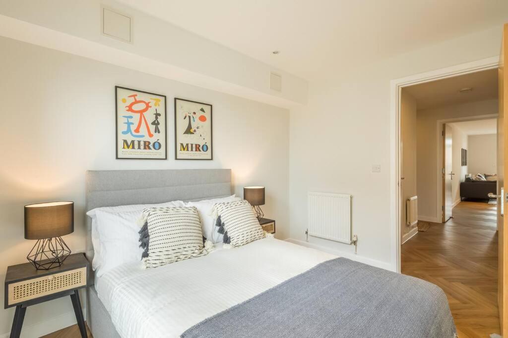 Executive 2Br Apartment Next To Station + Parking CBG Eksteriør billede