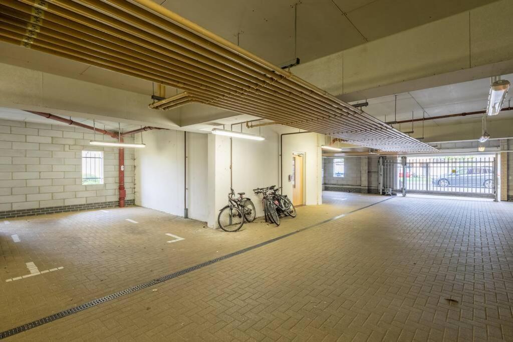 Executive 2Br Apartment Next To Station + Parking CBG Eksteriør billede